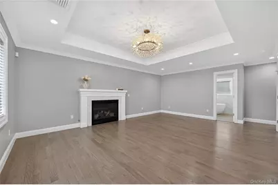 208 Cow Neck Road, Port Washington, NY 11050 - Photo 16