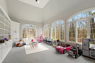 31 Split Rock Rd, Pound Ridge, NY 10576 - Photo 12