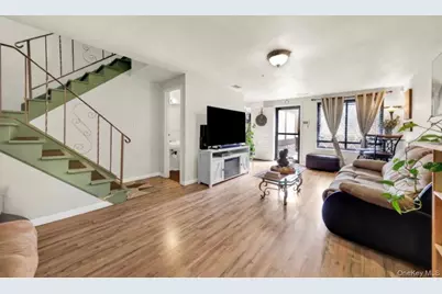 15 Birchwood Road, Medford, NY 11763 - Photo 4