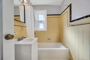 2478 Loft Ave, Baldwin, NY 11510 - Photo 16