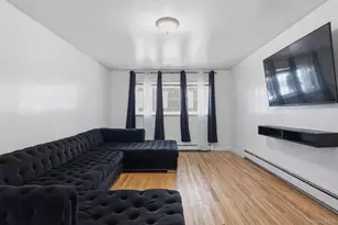 1677 Unionport Rd, Bronx, NY 10462 - Photo 6