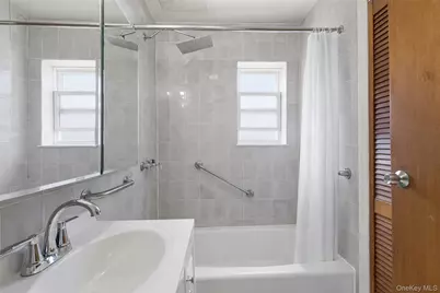 1677 Unionport Road, Bronx, NY 10462 - Photo 12