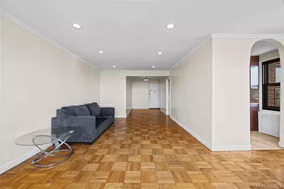 2835 Webb Avenue #9E, Bronx, NY 10468 - Photo 10