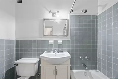 2835 Webb Avenue #9E, Bronx, NY 10468 - Photo 22