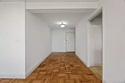 2835 Webb Avenue #9E, Bronx, NY 10468 - Photo 10
