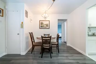 450 Pelham Rd, New Rochelle, NY 10805 - Photo 4