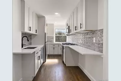 37 New Avenue, Yonkers, NY 10704 - Photo 2