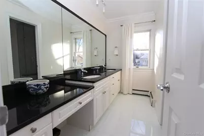 445 Grace Church Street, Rye, NY 10580 - Photo 14