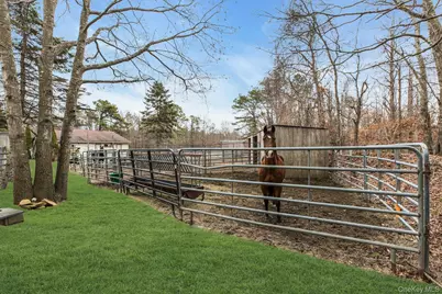 4 Christine Lane, Manorville, NY 11949 - Photo 28