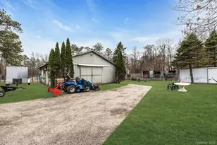 4 Christine Ln, Manorville, NY 11949 - Photo 26