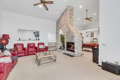 4 Christine Lane, Manorville, NY 11949 - Photo 8