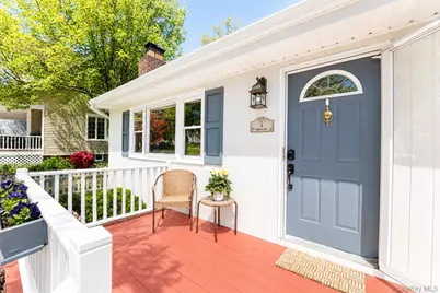 8 Seneca Avenue, White Plains, NY 10603 - Photo 2