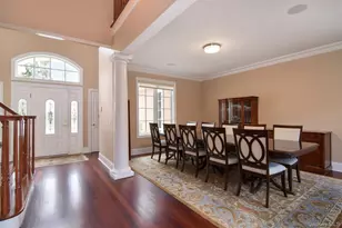 9 Stony Gate Oval, New Rochelle, NY 10804 - Photo 8