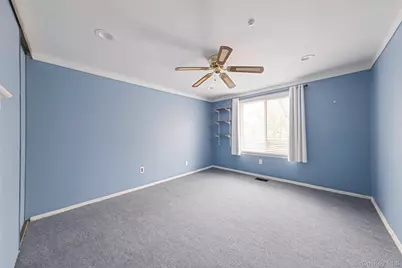 8 Birchwood Road, Medford, NY 11763 - Photo 22