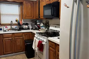 210 Chestnut St, Port Chester, NY 10573 - Photo 4