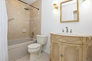 1418 Fox Glen Dr, Hartsdale, NY 10530 - Photo 12