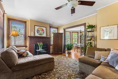 17 Upland Avenue, White Plains, NY 10604 - Photo 10