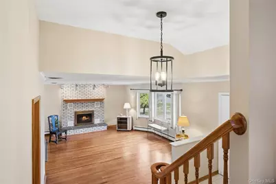 6 Viola Drive, Glen Cove, NY 11542 - Photo 18