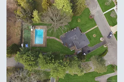 6 Viola Drive, Glen Cove, NY 11542 - Photo 44