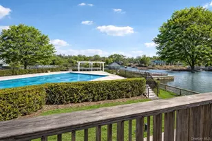 3013 Mitchell Rd, Westhampton Beach, NY 11978 - Photo 4