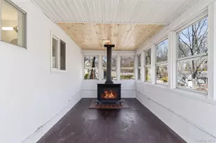 85 Tamarack St, East Northport, NY 11731 - Photo 20