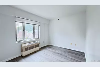 6434 Grand Central Parkway #3D, Forest Hills, NY 11375 - Photo 14