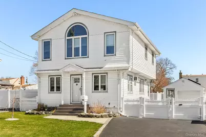 686 Adams Avenue, Lindenhurst, NY 11757 - Photo 1