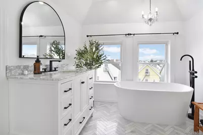 16 Badeau Place, New Rochelle, NY 10801 - Photo 12