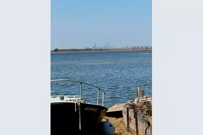 631 Cross Bay Boulevard, Broad Channel, NY 11693 - Photo 16