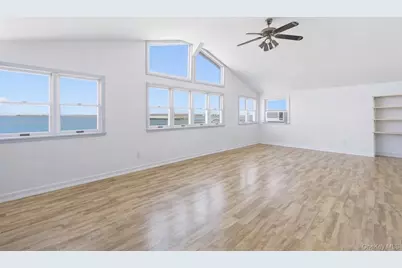631 Cross Bay Boulevard, Broad Channel, NY 11693 - Photo 10