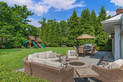 11 Mayflower Road, Scarsdale, NY 10583 - Photo 32