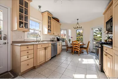 307 W Penn Street, Long Beach, NY 11561 - Photo 16