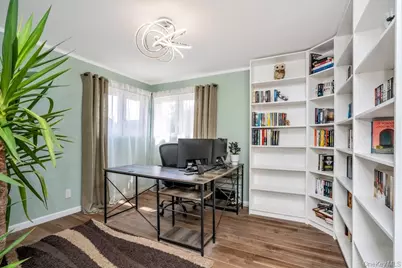 11 Karen Street, West Babylon, NY 11704 - Photo 10