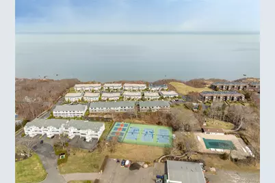 1603 Bluffs Drive N, Calverton, NY 11933 - Photo 34