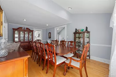 122 Palmyra Avenue, Woodmere, NY 11598 - Photo 20