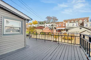 88-33 Francis Lewis Blvd, Queens Village, NY 11427 - Photo 22