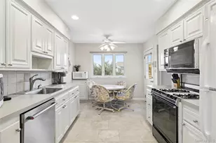 2509 Riviera Ln, Bellmore, NY 11710 - Photo 6