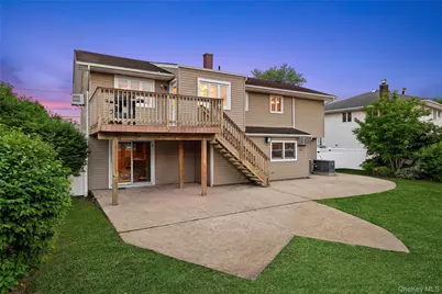 2509 Riviera Lane, Bellmore, NY 11710 - Photo 16