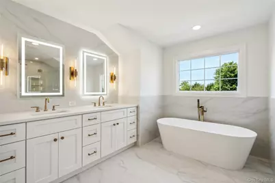 5A Steuben Drive, Jericho, NY 11753 - Photo 18