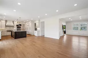 5A Steuben Dr, Jericho, NY 11753 - Photo 10