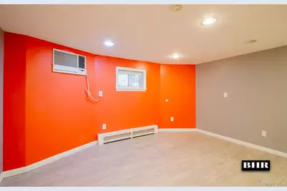 154 Beaumont Street, Brooklyn, NY 11235 - Photo 30