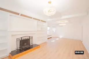 154 Beaumont St, Brooklyn, NY 11235 - Photo 2