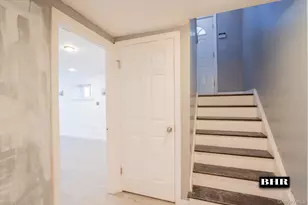 154 Beaumont St, Brooklyn, NY 11235 - Photo 22