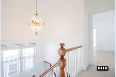 154 Beaumont Street, Brooklyn, NY 11235 - Photo 14