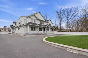 171 Oakfield Ave, Dix Hills, NY 11746 - Photo 2