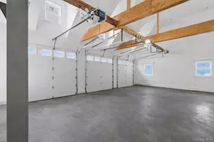 171 Oakfield Ave, Dix Hills, NY 11746 - Photo 32