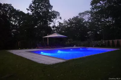 48 N Columbine Avenue, Hampton Bays, NY 11946 - Photo 4