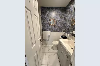 48 N Columbine Avenue, Hampton Bays, NY 11946 - Photo 12