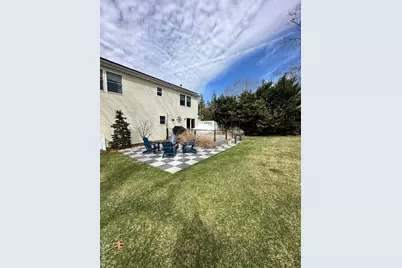 48 N Columbine Avenue, Hampton Bays, NY 11946 - Photo 36