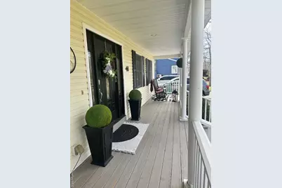 48 N Columbine Avenue, Hampton Bays, NY 11946 - Photo 22